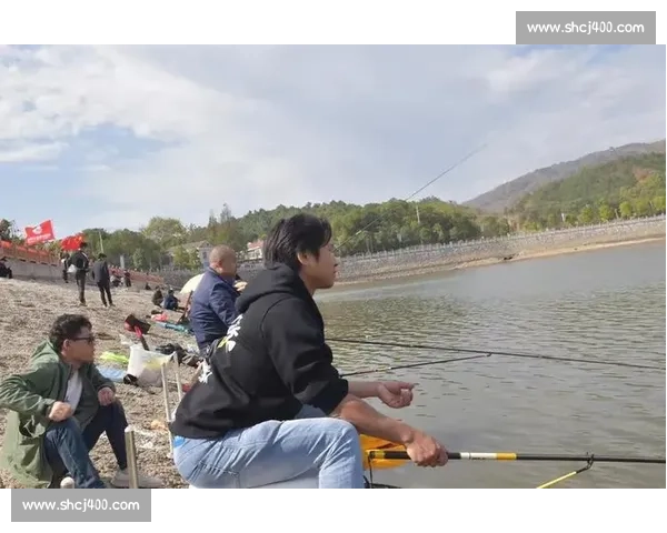 桐城钓鱼比赛盛大开幕 钓友齐聚一堂争夺年度冠军